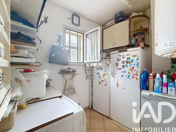 Maison à vendre 8 pièces 392 m² Marseille 15