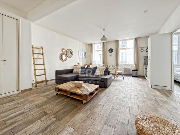 Appartement Marseille 2 pièces Castellane 47,8 m2