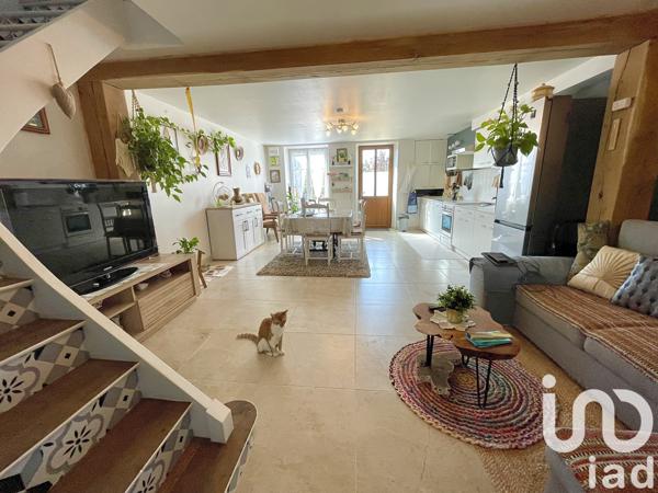 Maison à vendre 9 pièces 198 m² Lathus-Saint-Rémy