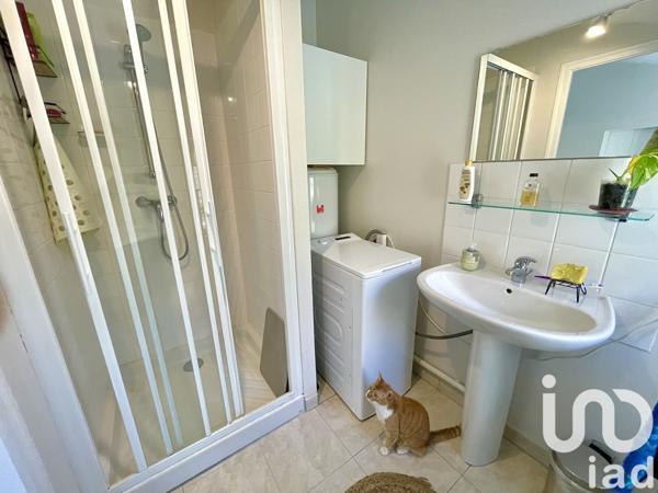 Maison à vendre 9 pièces 198 m² Lathus-Saint-Rémy