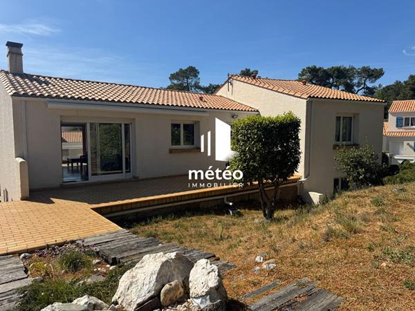Maison avec grand potentiel, proche de la mer et de la nature !