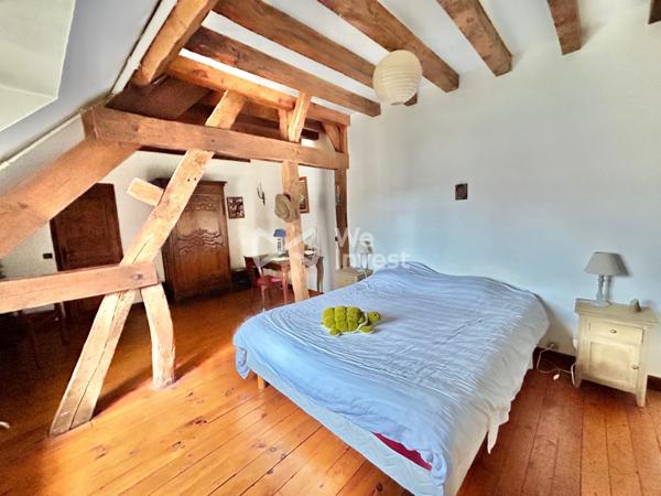 Très belle maison ancienne au coeur de Jouy