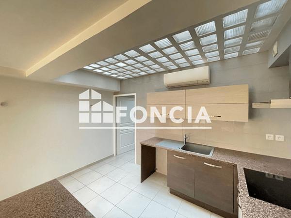 Location Appartement 2 pièces 45.68 m² - 26 RUE DES GIRONDINS Villeneuve Sur Lot 47300