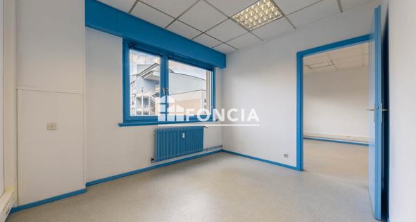 À vendre Local commercial 115 m² - Strasbourg 67100