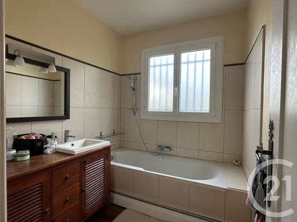 Maison à vendre  6 pièces - 121,34 m2 CRECY LA CHAPELLE - 77