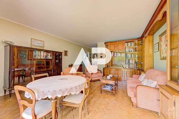 Appartement Rueil Malmaison 3 pièce(s) 70.75 m2 €430 500 ** - Référence 19347