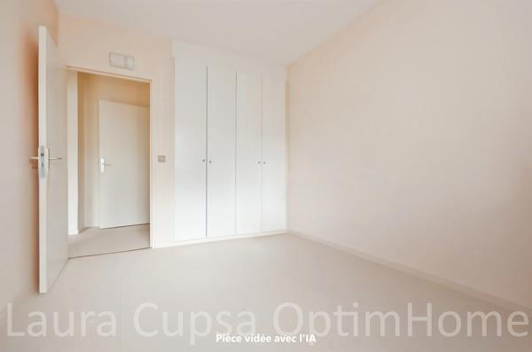 BOURG-LA-REINE -  5 MIN RER - 4/5 P -  94,08 M² - DERNIER ETAGE - ASCENSEUR - CAVE - DOUBLE BOX