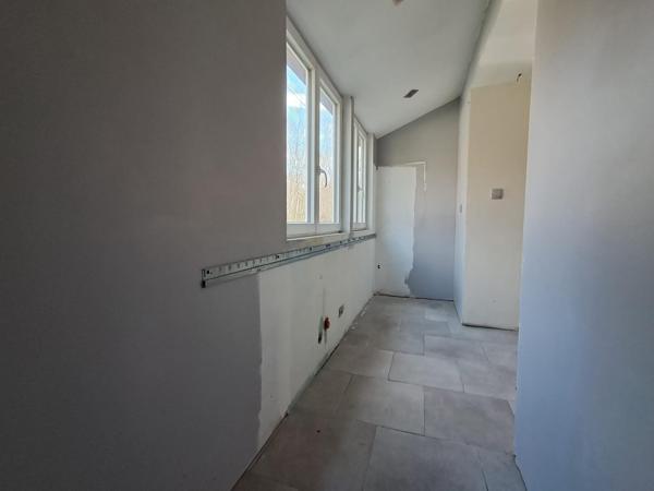 Maison au calme en partie rénovée à 10 min de Cercy la Tour