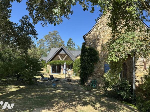 Maison de caractère sur 1.11 ha à Marigné (Les Hauts d'Anjou)