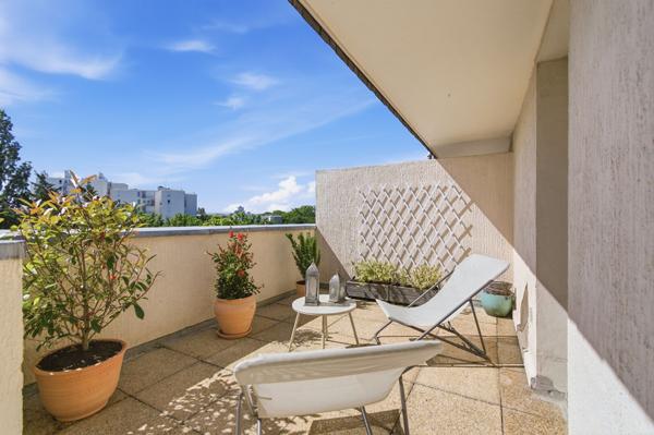 DUPLEX DERNIER ETAGE 4 CHAMBRES Chatou 5 pièces 121.32 m2