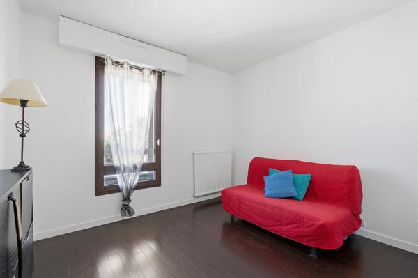 DUPLEX DERNIER ETAGE 4 CHAMBRES Chatou 5 pièces 121.32 m2