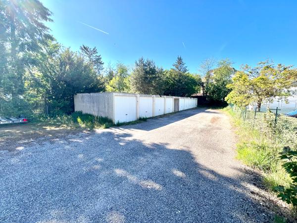 Terrain constructible Saint Avold 1639 m2