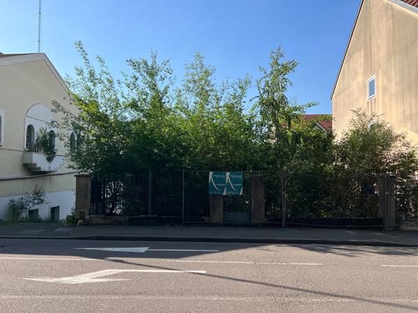 Terrain constructible Saint Avold 1639 m2