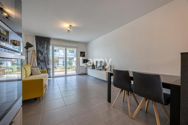 T3 rez de jardin  grand garage 25m²