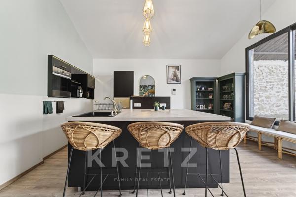 Maison vigneronne en pierre – 270 m² habitables – Terrasse, piscine et appartements indépendants