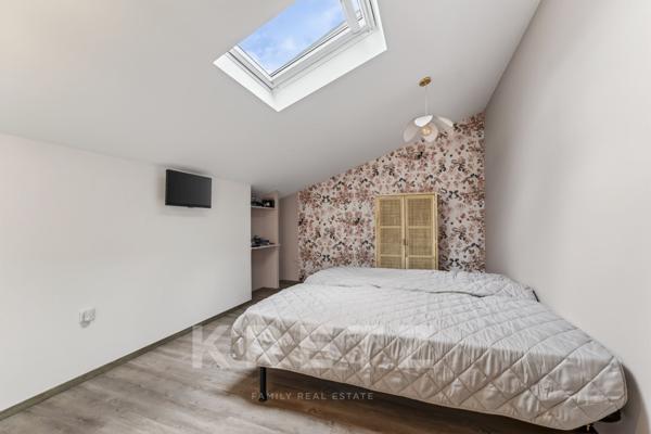 Maison vigneronne en pierre – 270 m² habitables – Terrasse, piscine et appartements indépendants