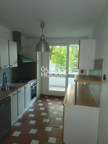 APPARTEMENT À LOUER DE 2 PIÈCES DE 54,00 M²