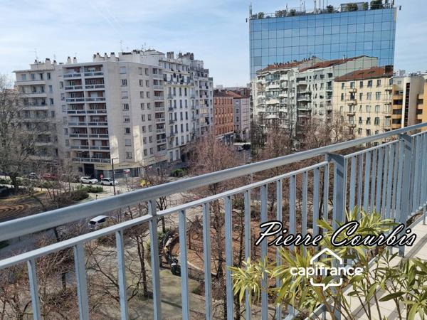 Appartement à vendre 2 pièces VILLEURBANNE (69)