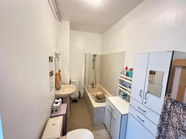 🏛️ ANGOULÊME CENTRE – Charmant T2 avec jardin privatif 🌿