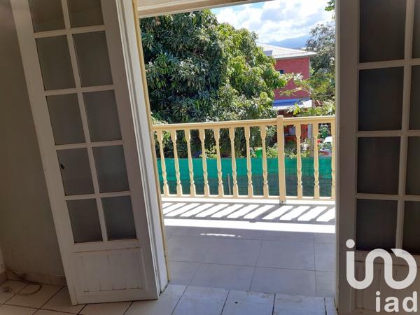 Maison 4 pièces de 94 m² à Saint-Louis (97450)