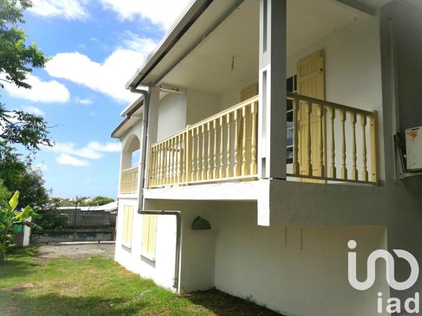 Maison 4 pièces de 94 m² à Saint-Louis (97450)