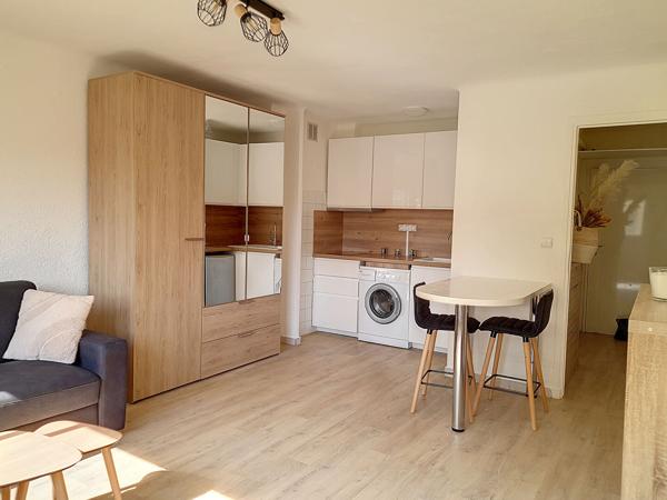 CANNES CENTRE-VILLE - STUDIO MEUBLÉ VENDU LOUÉ - INVESTISSEMENT LOCATIF