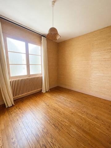 BAZAS - Maison 110 m² - Proche centre ville - Gironde (33) - NOUVELLE AQUITAINE