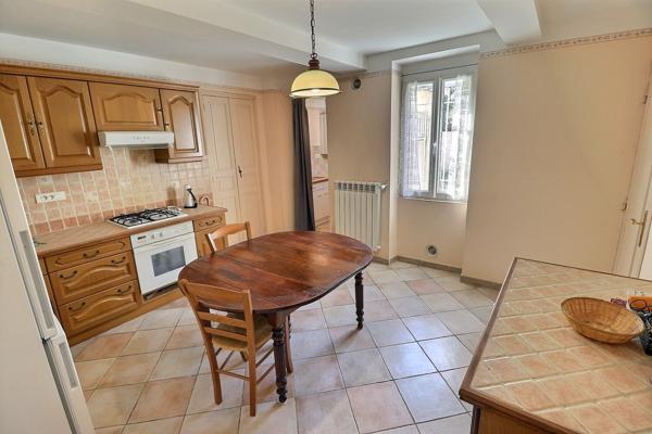 A VENDRE CARPENTRAS Maison 3 pièce(s) 70 m²