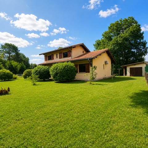 Maison 4 chambres sur 1 000 m² de terrain piscinable - Calme absolu proche chenal et forêt
