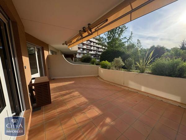 Appartement à louer 1 pièce 41.95m² Écully (69130)