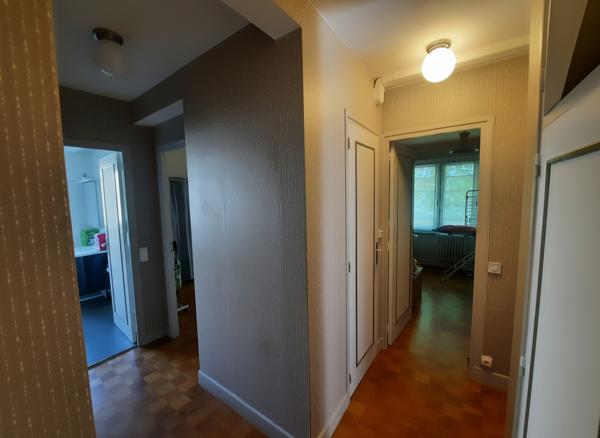Appartement - Joue Les Tours - T4 - secteur Marbelllière