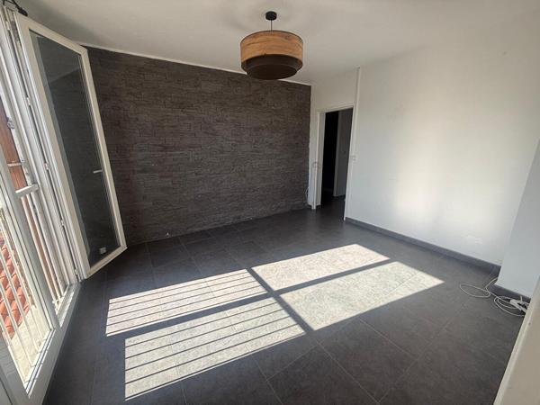 Appartement T3 Salon De Provence 3 pièces 57.74 m2