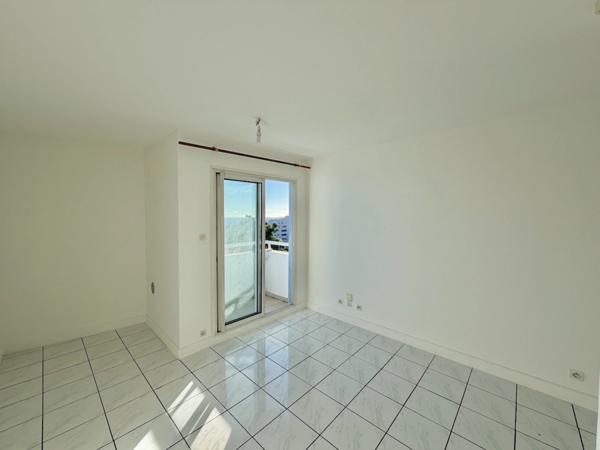 🌊 A VENDRE STUDIO VUE MER – SAINT-DENIS 97400 – RÉSIDENCE ORANGELLE 🌊