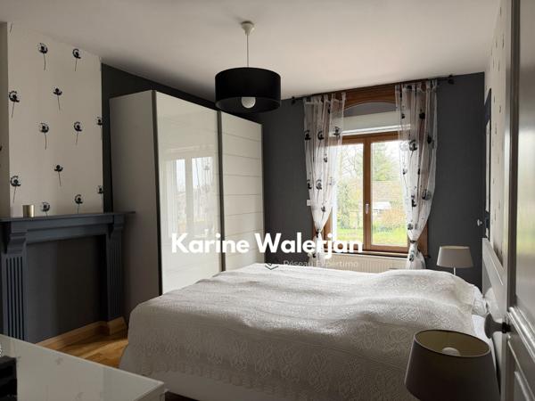 Bois-Bernard (62320) MAISON AUX BEAUX VOLUMES 7 PIECES 166 M2