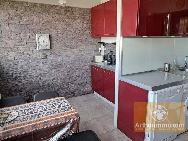 Location Appartement 4 pièces 87 m2 à Marseille 10