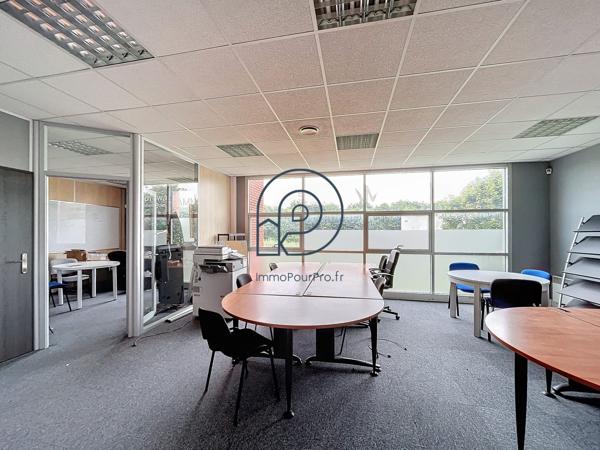 Rocade Nord Ouest 102 m2 au 1er étage Lambersart