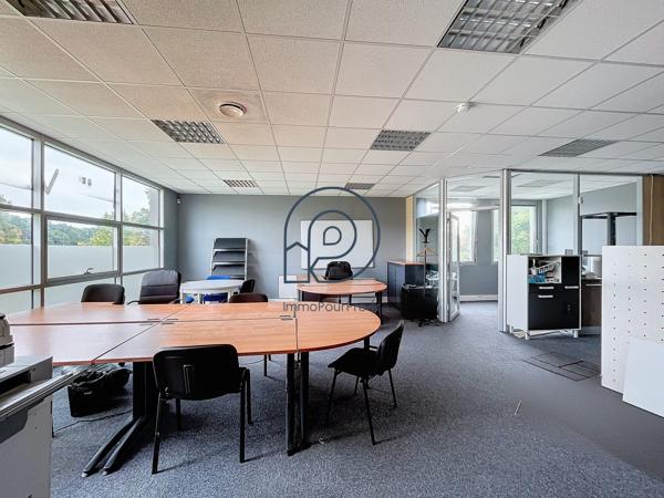 Rocade Nord Ouest 102 m2 au 1er étage Lambersart