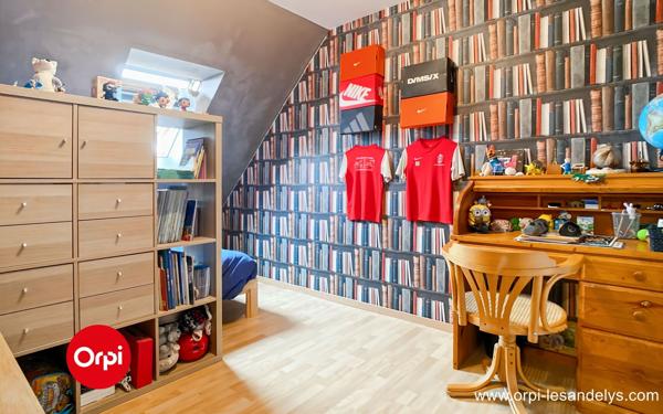 Maison à vendre    7 pièces • 135 m2 Charleval