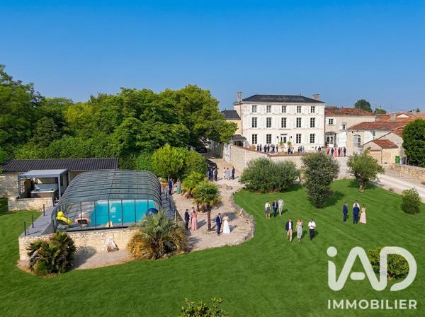 Maison à vendre 23 pièces 940 m² Mareuil