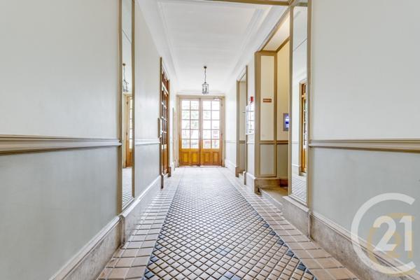 Appartement F2 à vendre  2 pièces - 36,10 m2 PARIS - 75017