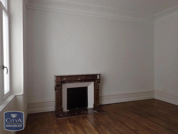 Appartement à louer 4 pièces 95.82m²