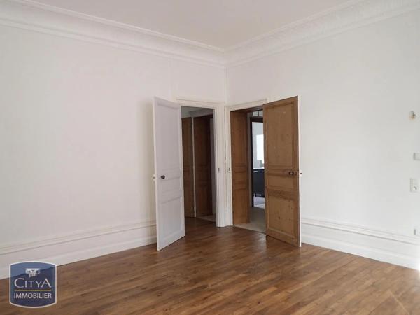 Appartement à louer 4 pièces 95.82m²