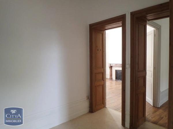 Appartement à louer 4 pièces 95.82m²