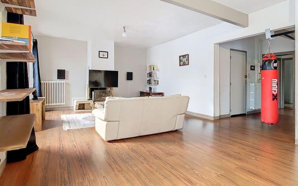 Appartement à louer    2 pièces • 91,02 m2 Brest