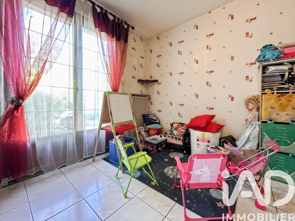 Maison à vendre 10 pièces 147 m² Pontault-Combault