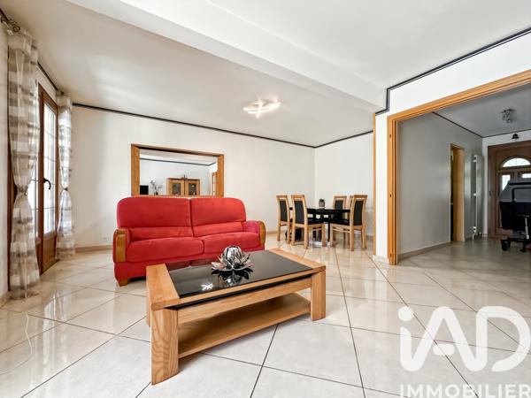 Maison à vendre 10 pièces 147 m² Pontault-Combault