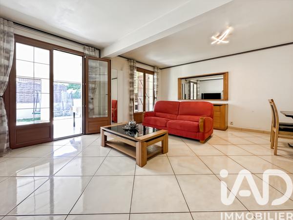 Maison à vendre 10 pièces 147 m² Pontault-Combault