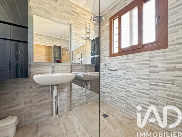 Maison à vendre 10 pièces 147 m² Pontault-Combault