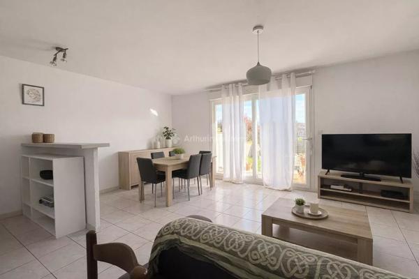 Vente                                                      Villa
                        
                     2 pièces                      45 m2                     à Albi