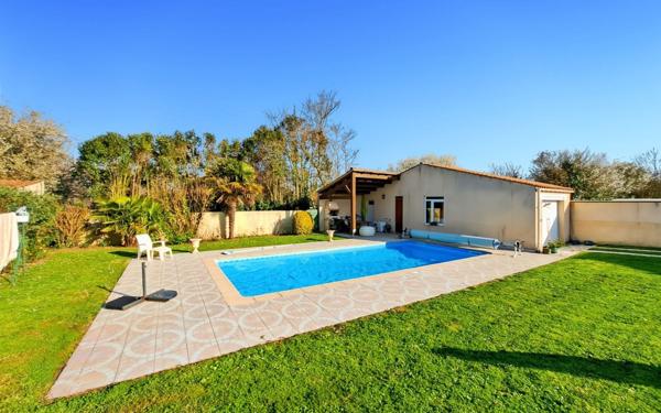 Maison à vendre    6 pièces •  Dompierre-sur-Mer